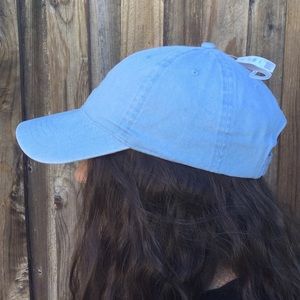 Light blue dad style baseball hat looks like Jean